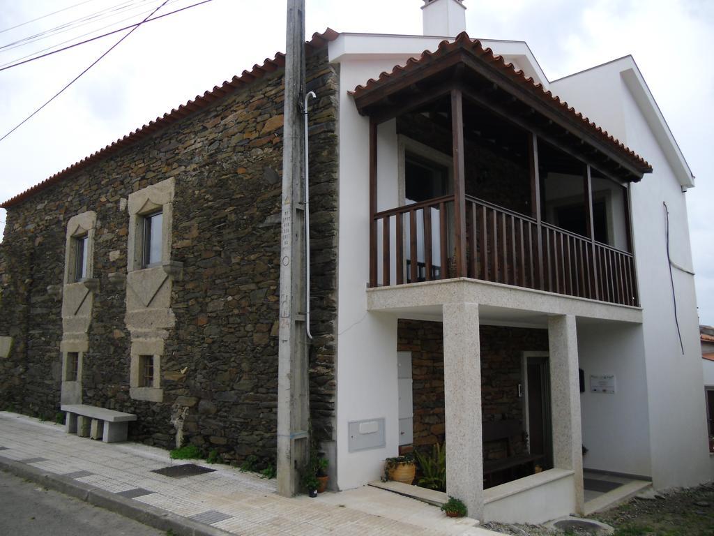 Casa Do Regedor Guest House Palacoulo Exterior foto
