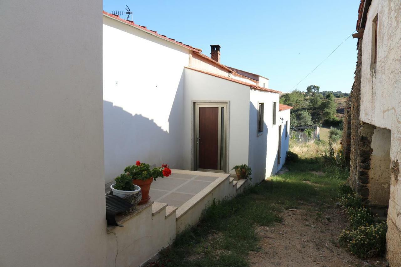 Casa Do Regedor Guest House Palacoulo Exterior foto